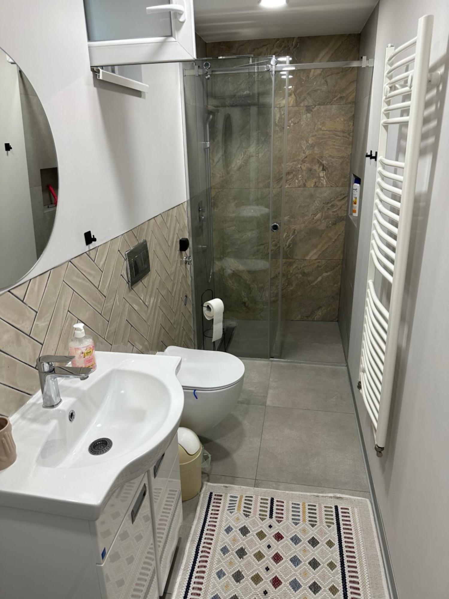 Day & Night Apartment Cuprija Bagian luar foto