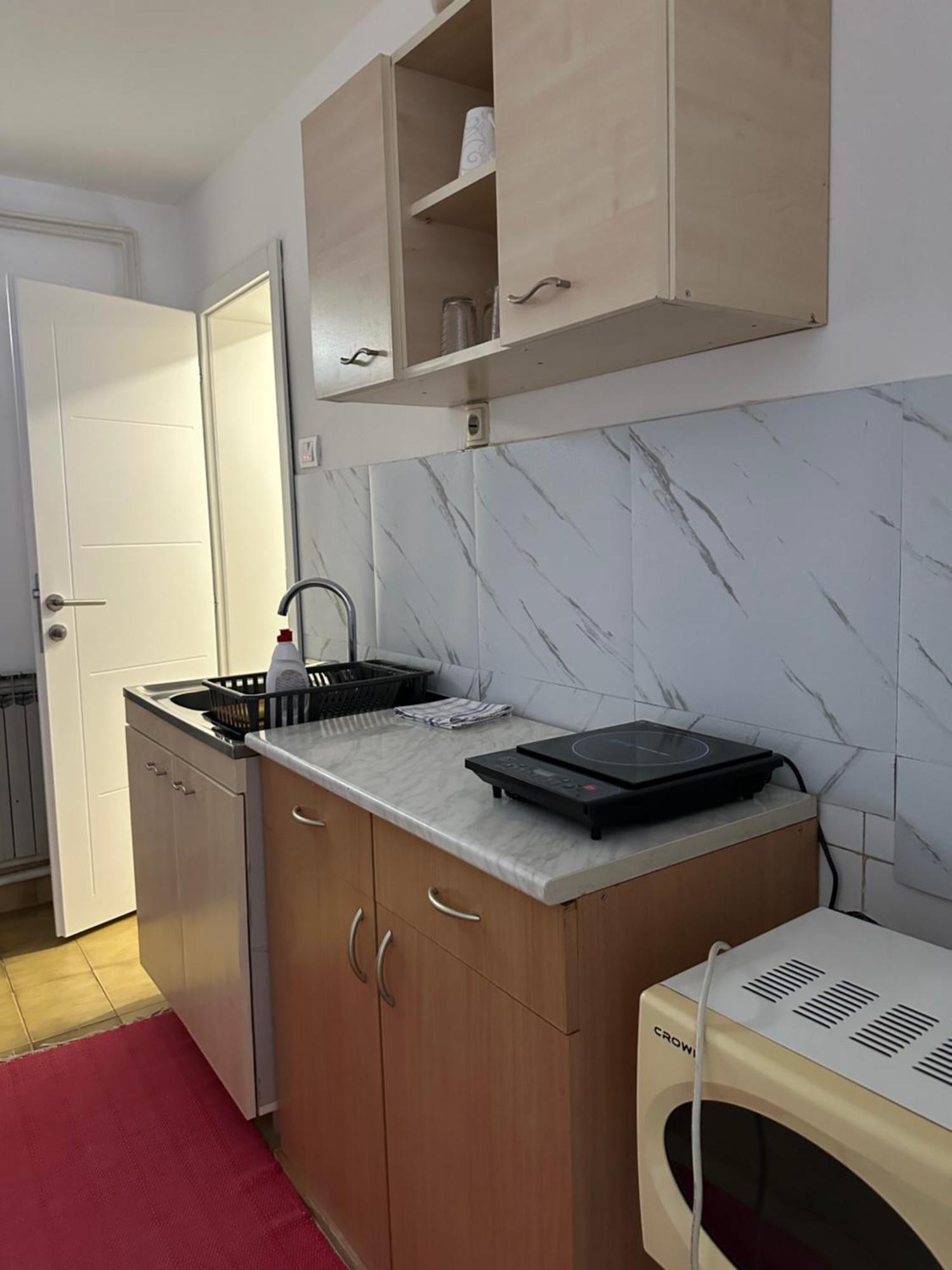 Day & Night Apartment Cuprija Bagian luar foto